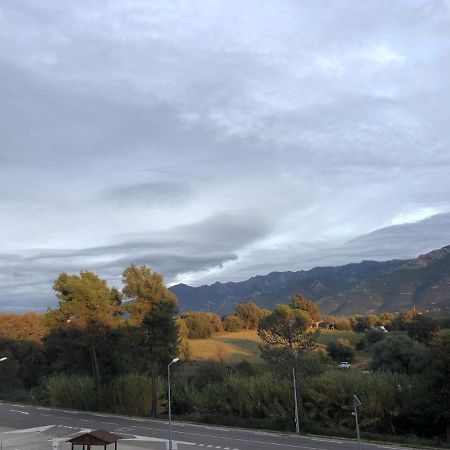 Superbe Appartement Vue Montagne Proximites Grandes Surfaces Poggi Exterior foto